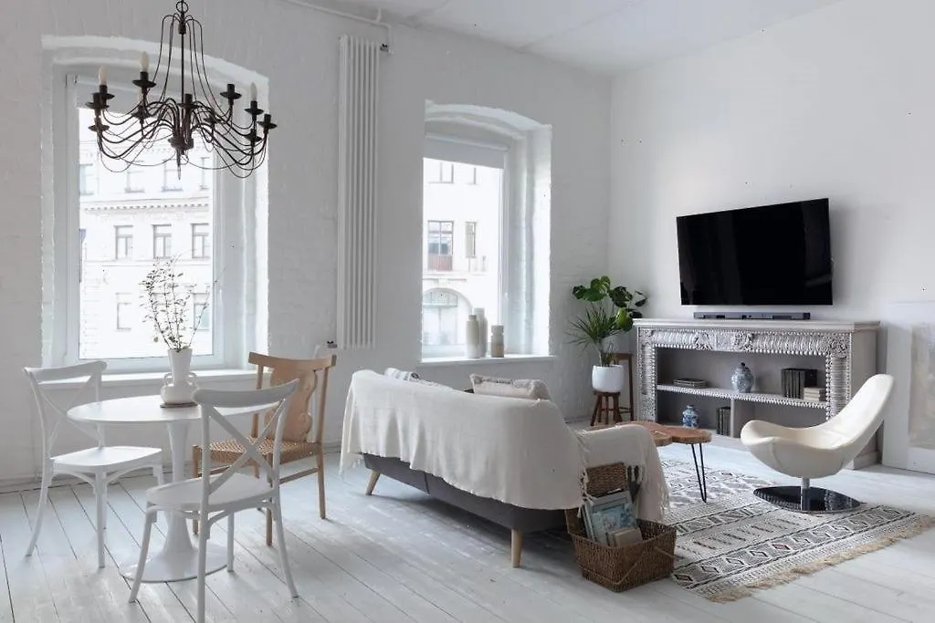 Modern Hugo Stay Mediolan Włochy