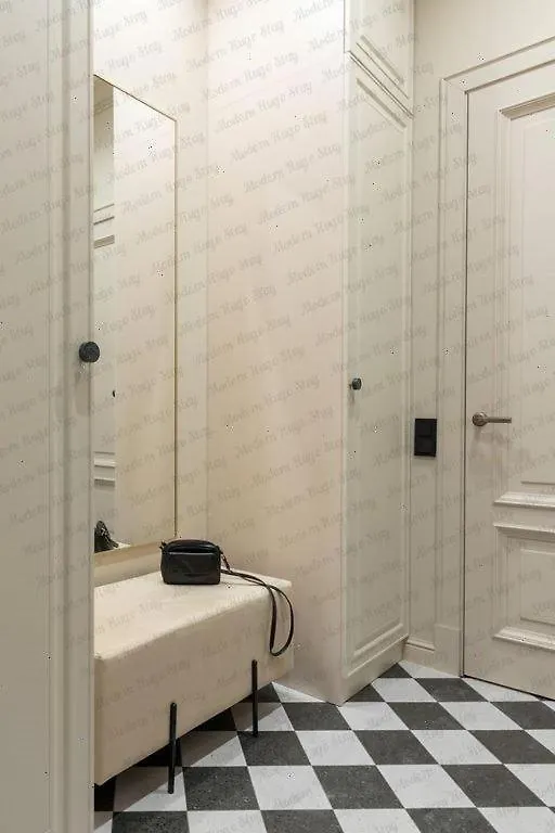 Modern Hugo Stay Mediolan